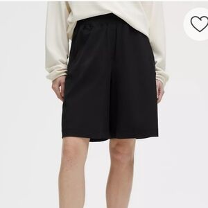 NWT Lululemon Stretch Woven Ruffle Waist Black HR Short 9in Sz L